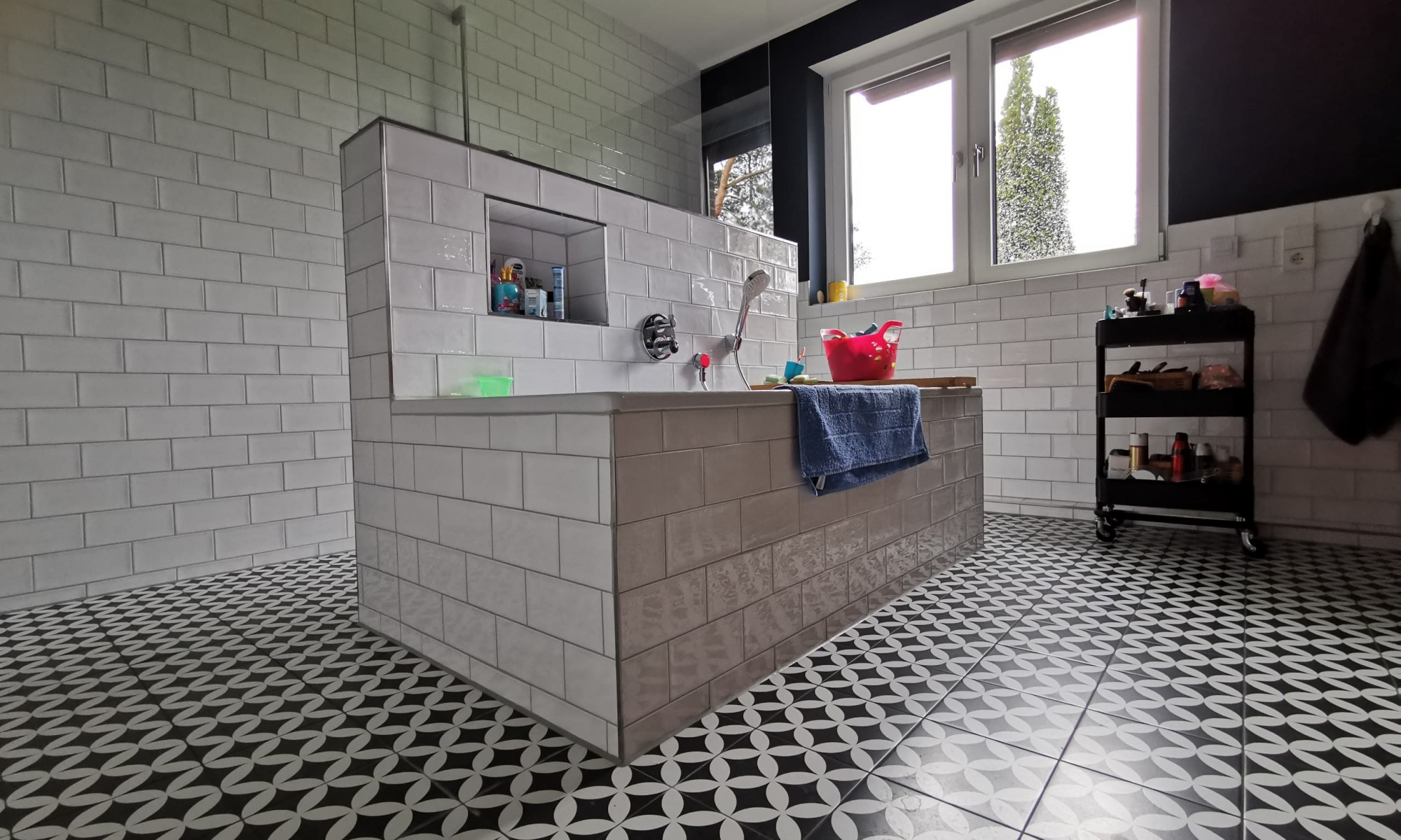 großes-Badezimmer
