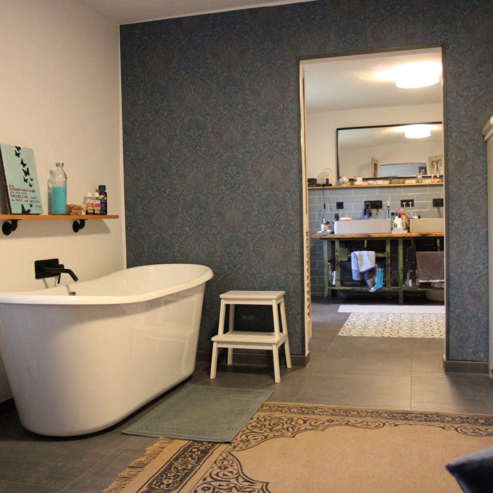 /traumbad-im-landhaus-stil-badewanne